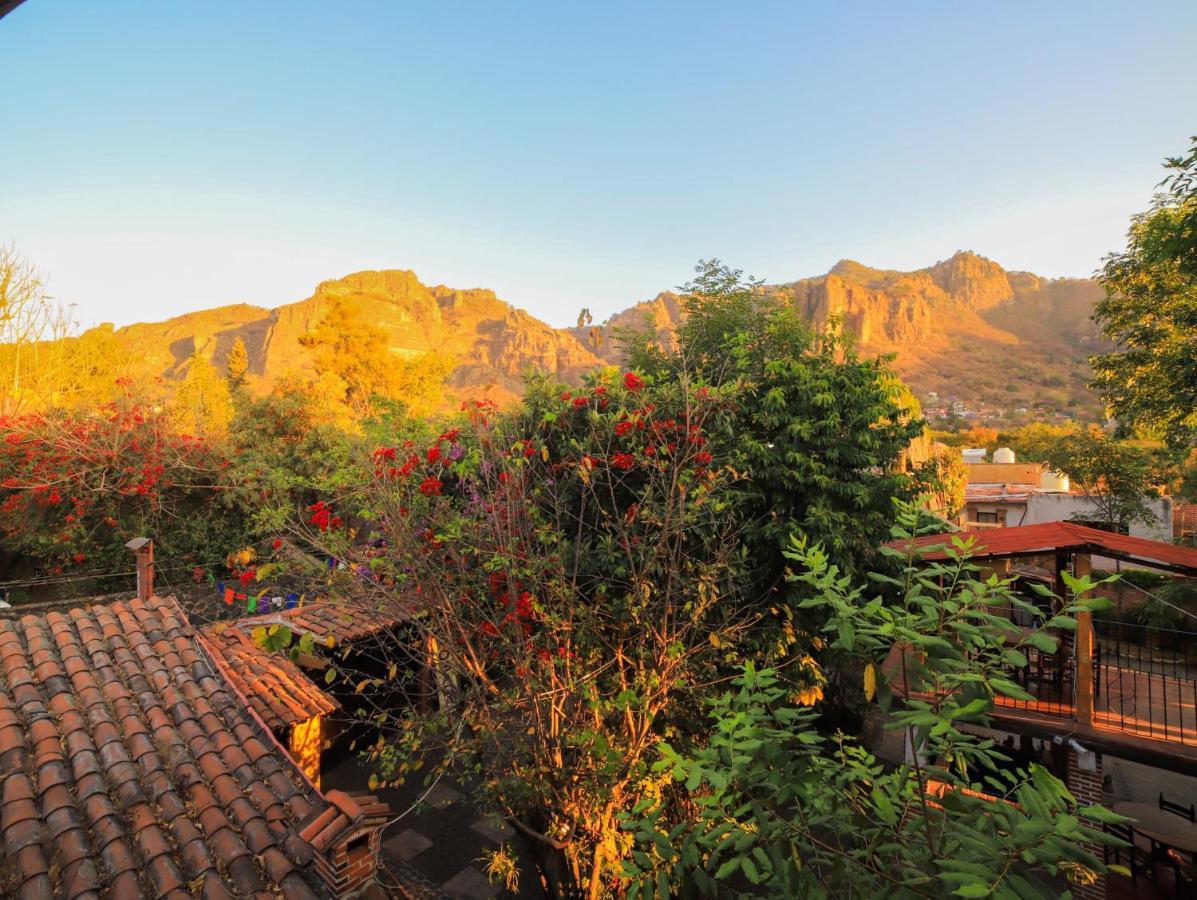 Posada Bugambilias Hotel Tepoztlan Exterior photo