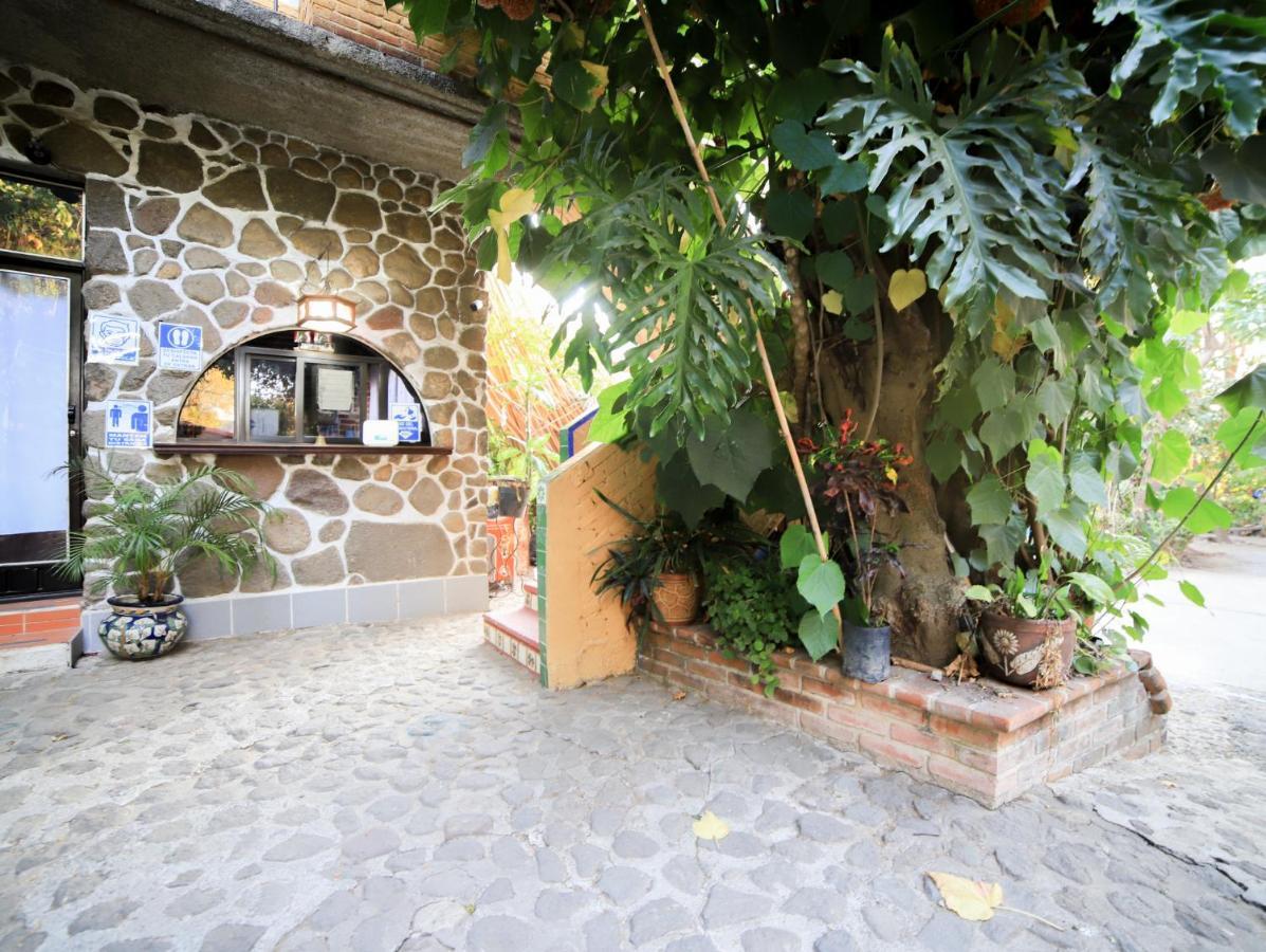 Posada Bugambilias Hotel Tepoztlan Exterior photo